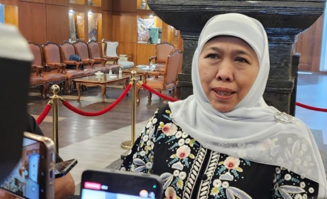 Khofifah Mangkir dari Pemeriksaan KPK, Pemeriksaan Diundur Pekan Depan Khofifah Mangkir dari Pemeriksaan KPK, Pemeriksaan Diundur Pekan Depan