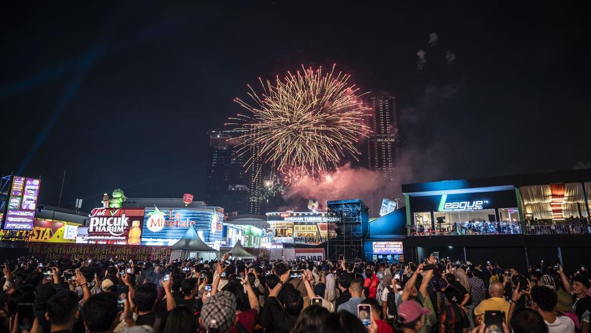 Jakarta Fair 2025: Tiket Mulai Rp 40 Ribu, Ini Jadwal Konser Lengkapnya! Jakarta Fair 2025: Tiket Mulai Rp 40 Ribu, Ini Jadwal Konser Lengkapnya!
